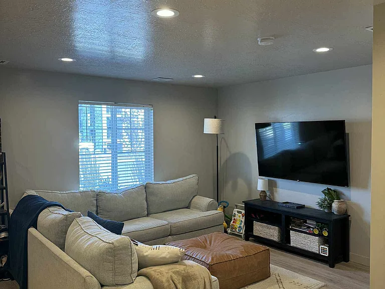 1787 N 1300 E — Photo 3