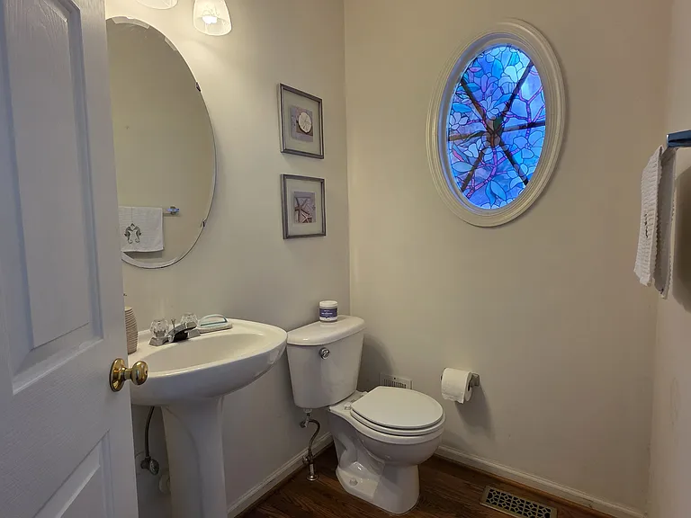 Half bathroom at main level