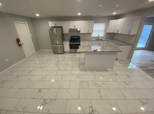 58 Elderberry Ln, Willingboro, NJ 08046