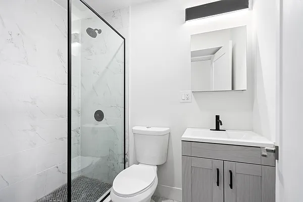 Rented by Compass | media 10