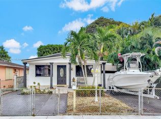 528 E 16th St, Hialeah, FL 33010