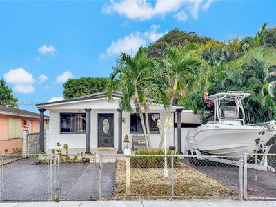 528 E 16th St, Hialeah, FL, 33010