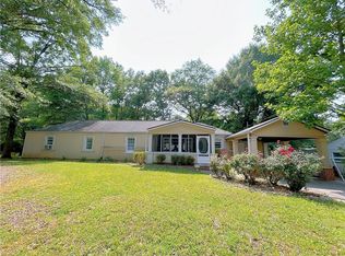 289 Pauladean Cir SE, Marietta, GA 30067