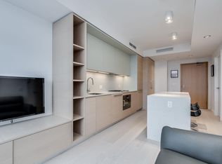 1289 Hornby St #3803, Vancouver, BC V6Z 2H7