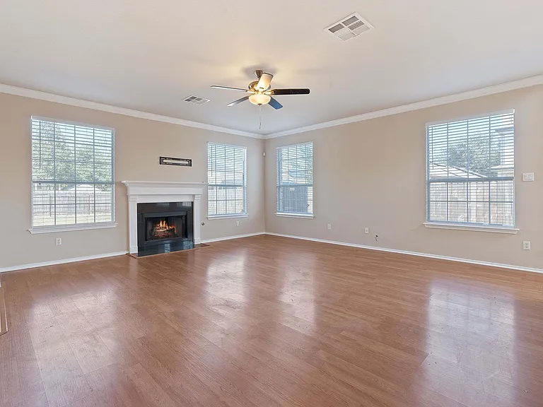 10808 Chippenhook Ct — Photo 23