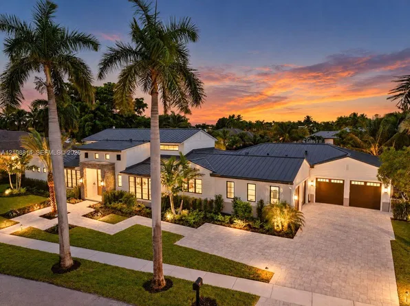 801 NE Orchid Bay Dr, Boca Raton, FL 33487