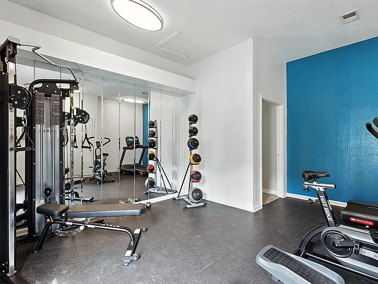 Newport Apartment Homes — Photo 7