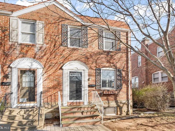 1821 Maple St, Wilmington, DE 19805