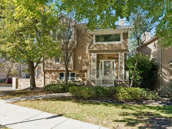228 Clarken Dr, West Orange Twp., NJ 07052