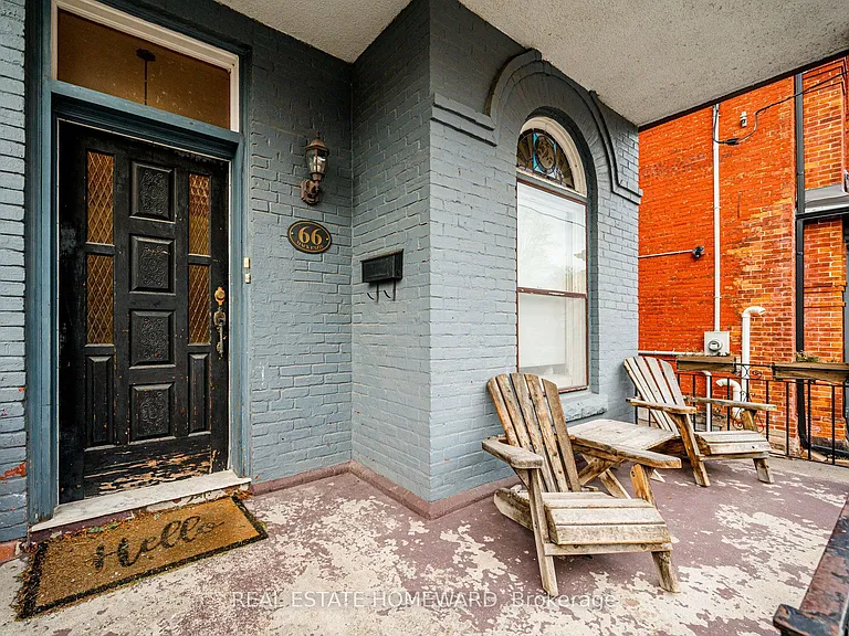 66 Mackenzie Cres #MAIN FL — Photo 5