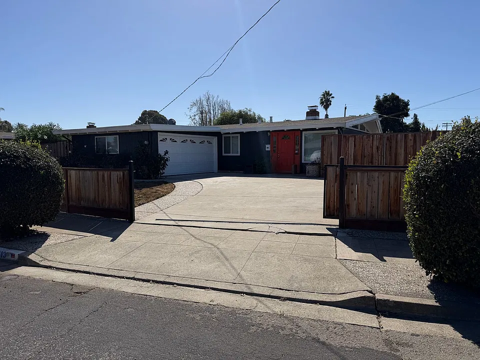 27513 La Porte Ave