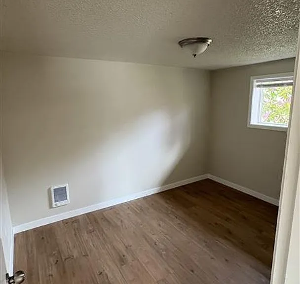 9240 Garrison Rd — Photo 10
