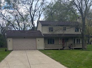 759 Geneva Rd, Waterford, MI 48328