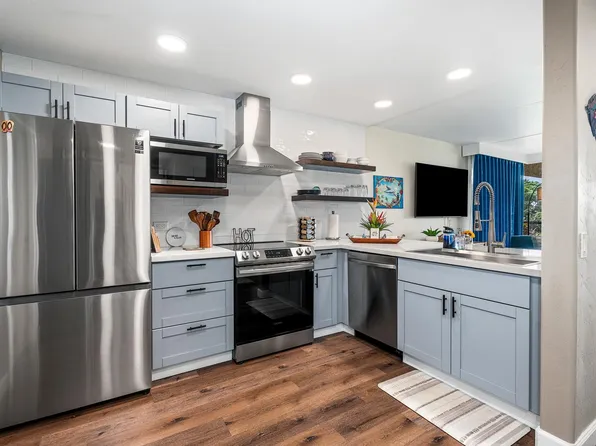 75-5865 Walua Rd APT C515, Kailua Kona, HI 96740