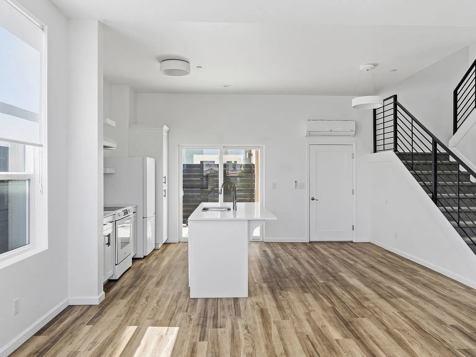 Move-In Now & Receive October Rent For Free! — Photo 1