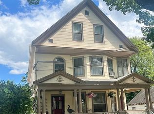 21 Beacon St, Portland, ME 04103