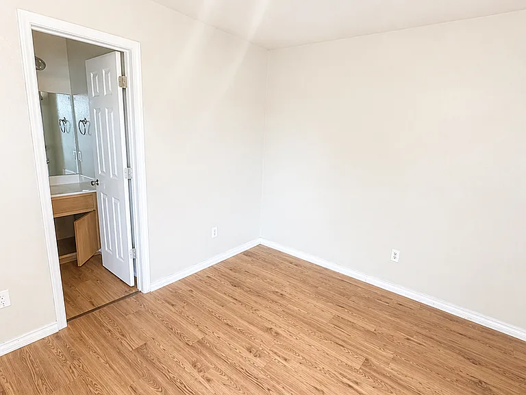 1312 Dugger Cir #A — Photo 12