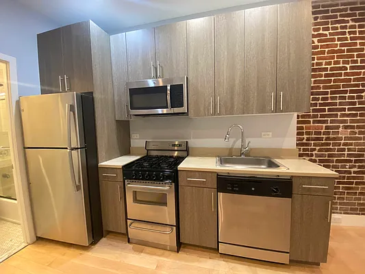 Rented by Douglas Elliman | media 19