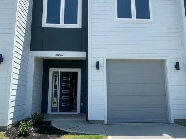 2006 Titanium Rock Rd, Durham, NC 27704