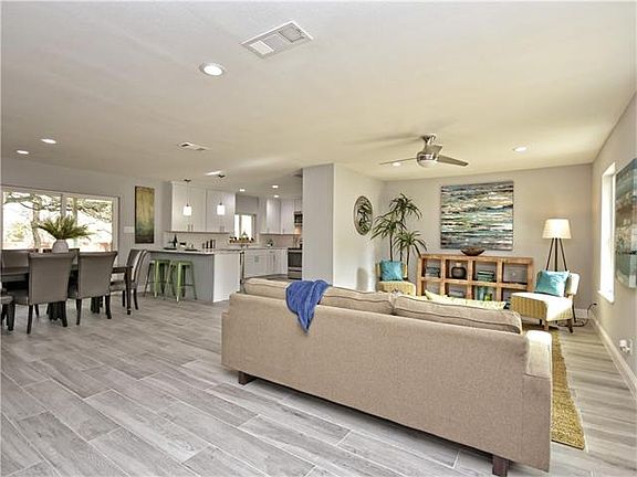 2nd image of 102 Phalarope Dr