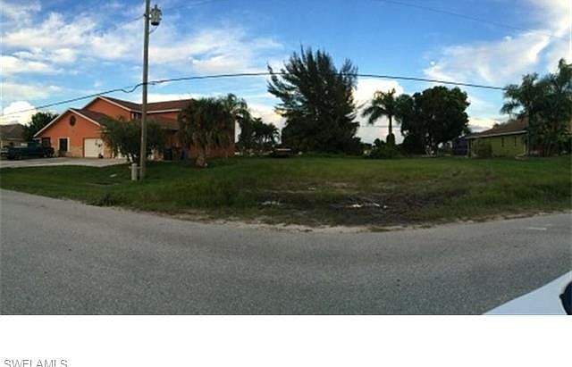 1st image of 1627 SW 6th Ave