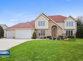 3232 N Rambling Rose Dr, Appleton, WI 54914