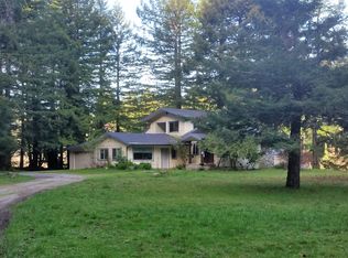 5401 S Bank Rd, Crescent City, CA 95531