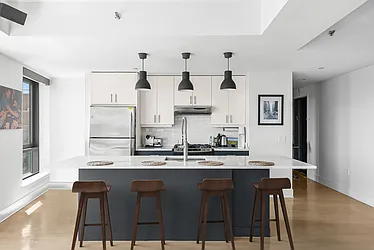 440 Kent Avenue, #16D