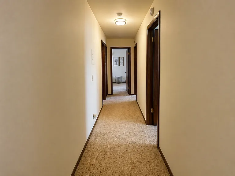211 Nautilus Dr #7 — Photo 10