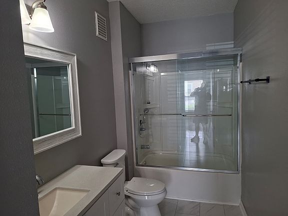 3rd image of 6916 Ortega Woods Dr Unit 3