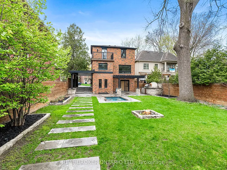 17 Old Oak Rd — Photo 35