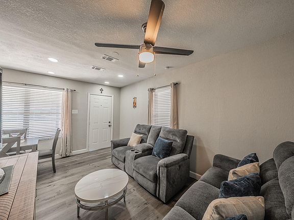 4th image of 4506 Roberts Ave