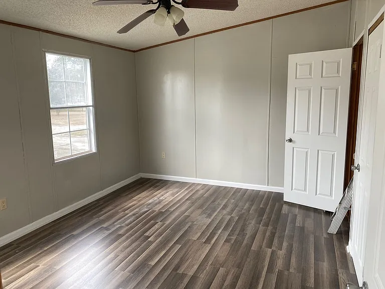 100 Tadpole Ln — Photo 6