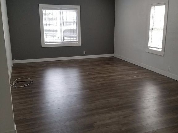 3rd image of 1366 N Serrano Ave #3