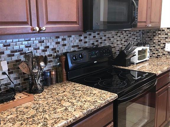 2nd image of 120 E Coleman Cir