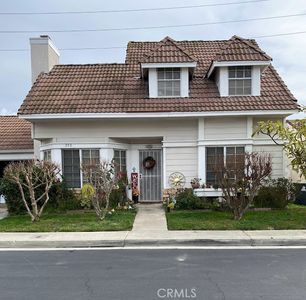 309 Suffolk Cmn, Santa Ana, CA, 92704