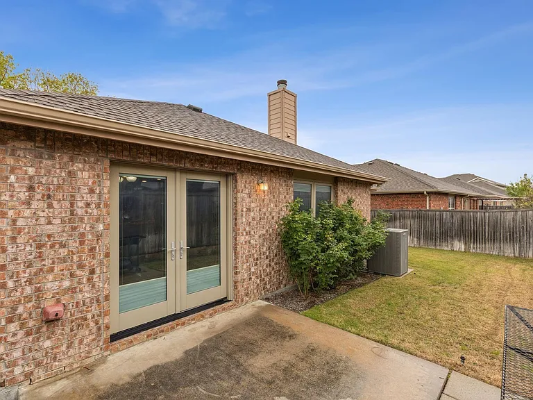 5944 Snow Creek Dr — Photo 3