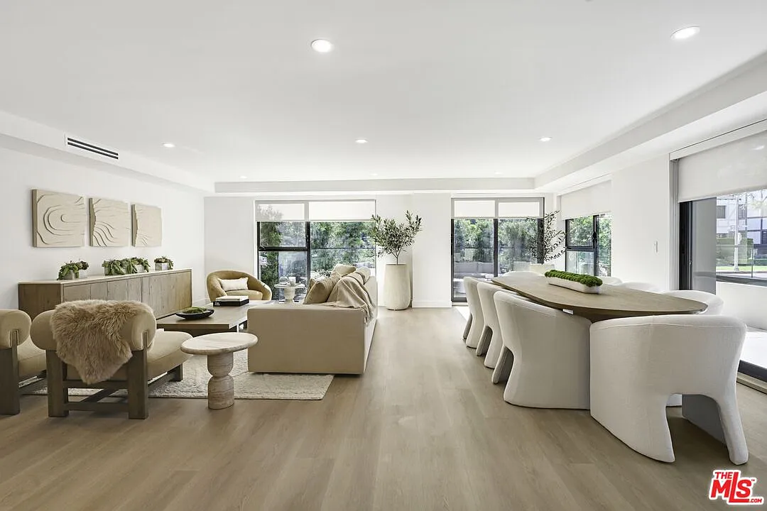 1 bed, 1.5 bath, $12,739 — Photo 4