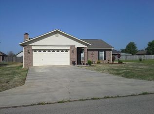 747 Kalamazoo Rd, Paris, AR 72855