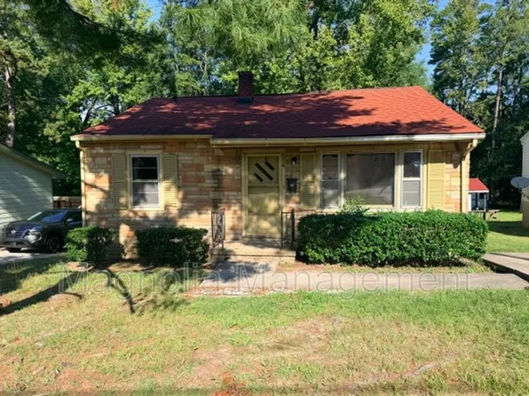 1114 Roanoke Ave, Henderson, NC 27536