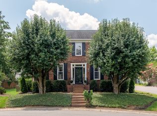 200 Old Williamsburg Ct, Nashville, TN 37215