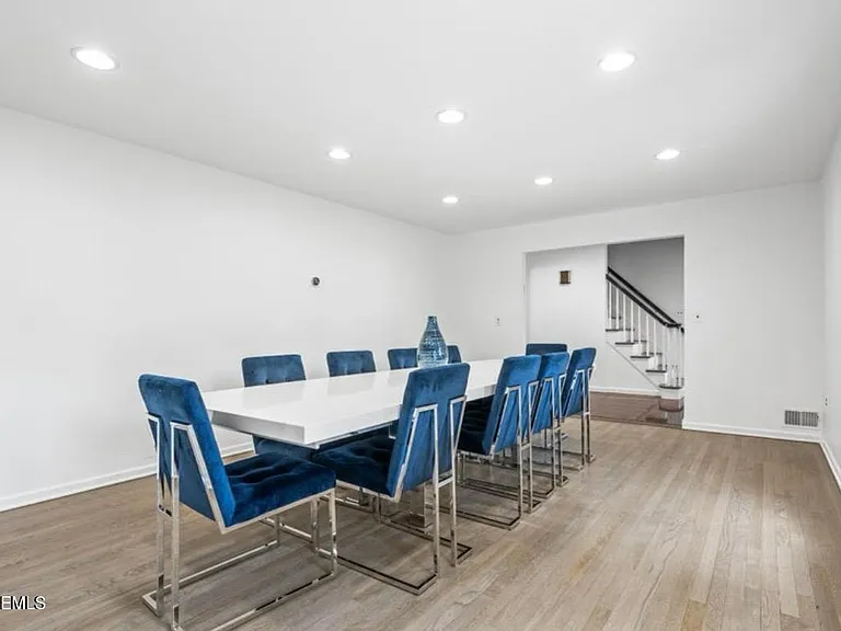 16 Bridle Dr — Photo 20