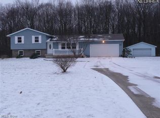 8555 Freedom Rd, Windham, OH 44288
