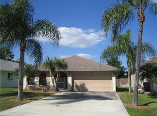 767 102nd Ave N, Naples, FL 34108