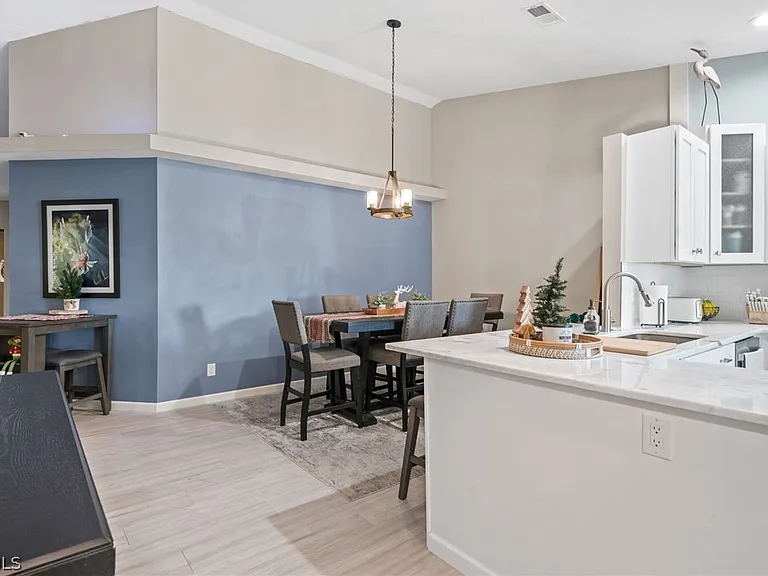 17611 Marco Island Ln — Photo 16