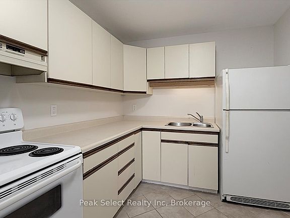 5th image of 20 Water St S #31