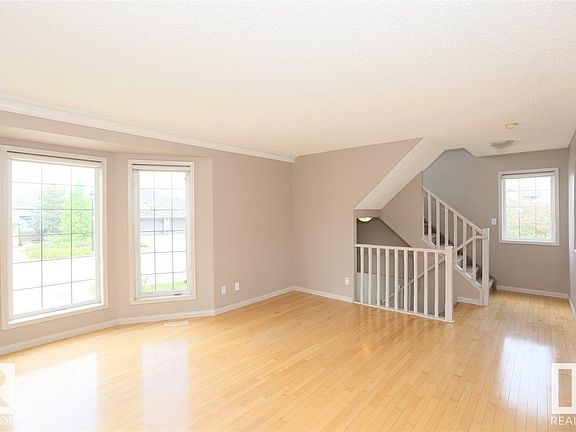 2nd image of 10903 8th Ave SW