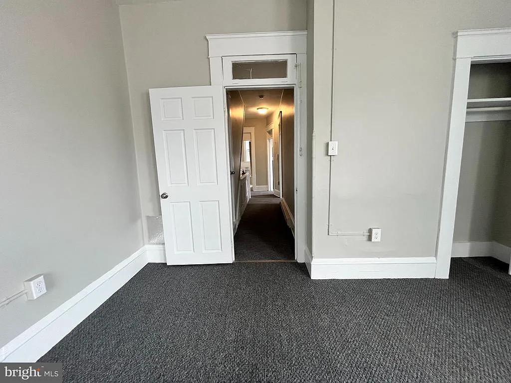 2 bed, 700 sqft, $925 — Photo 4