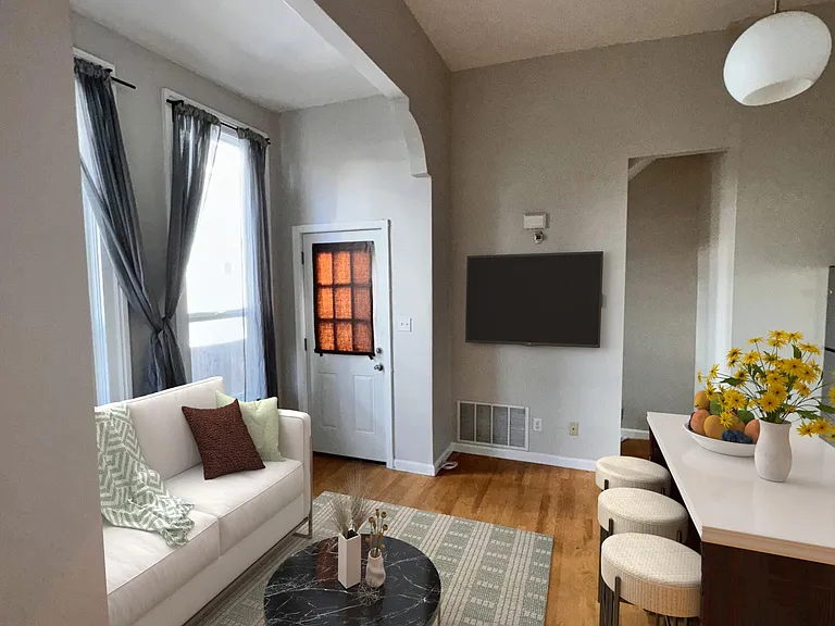 1809 Chestnut St — Photo 2