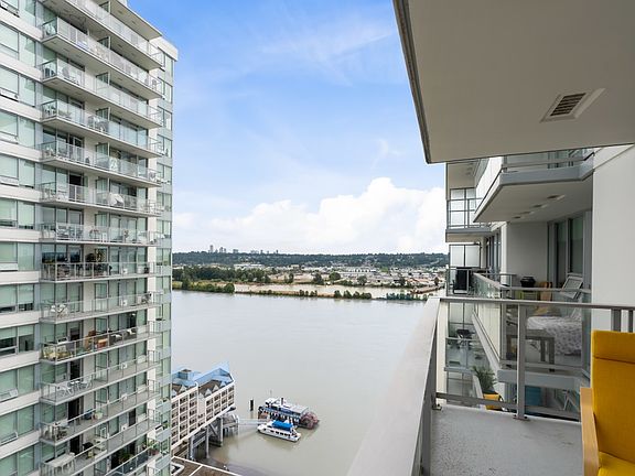 2nd image of 988 Quayside Dr #2306